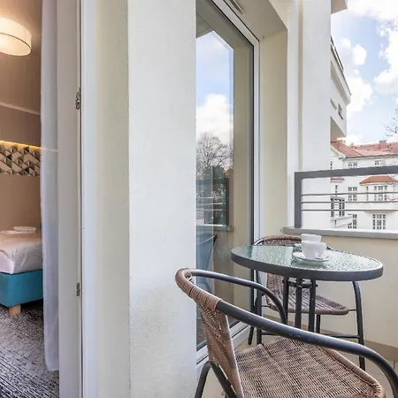 In Einzigartiger Lage Auf Usedom Apartment Swinemünde